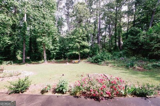 4033 Scenic Mountain Drive, Snellville, GA 30039