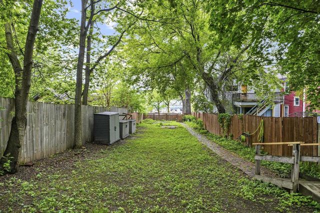928 Jenifer Street, Madison, WI 53703