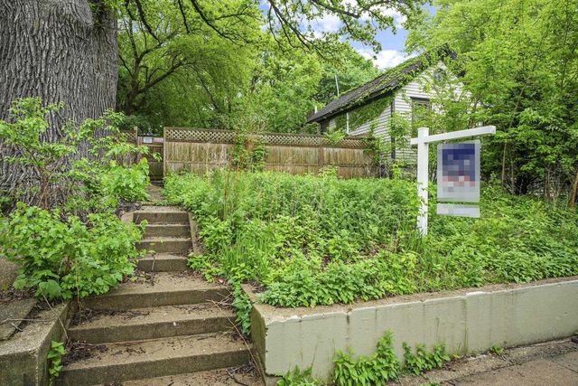 928 Jenifer Street, Madison, WI 53703