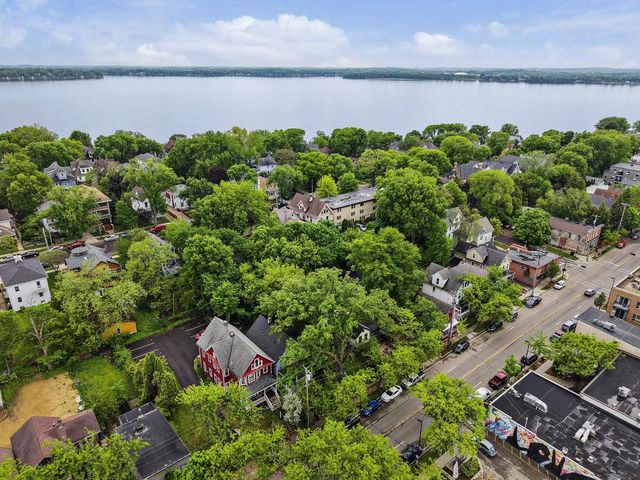 928 Jenifer Street, Madison, WI 53703