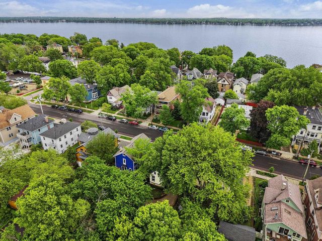 928 Jenifer Street, Madison, WI 53703