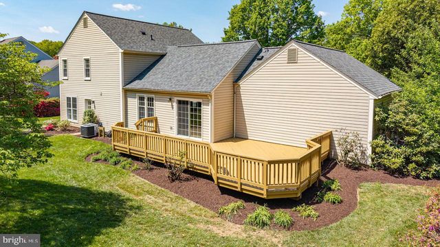 2701 REIGN ST, Herndon, VA 20171