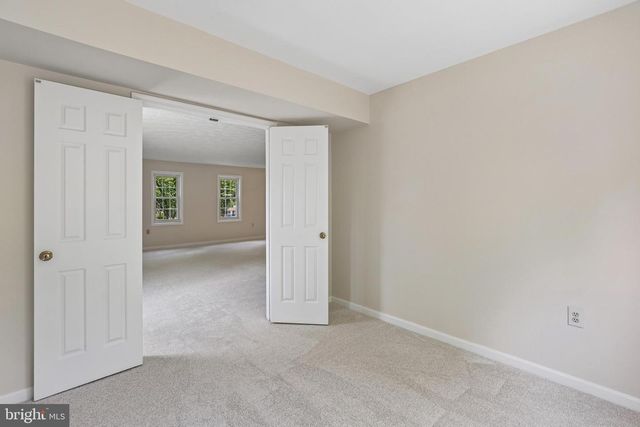 2701 REIGN ST, Herndon, VA 20171