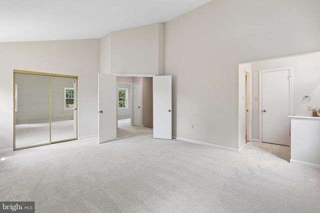 2701 REIGN ST, Herndon, VA 20171