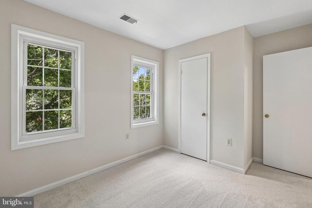 2701 REIGN ST, Herndon, VA 20171