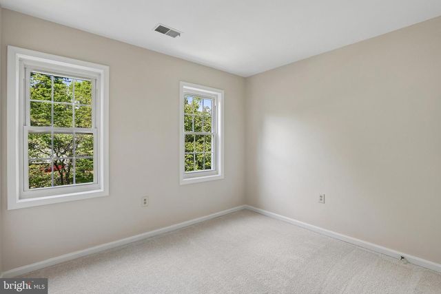 2701 REIGN ST, Herndon, VA 20171
