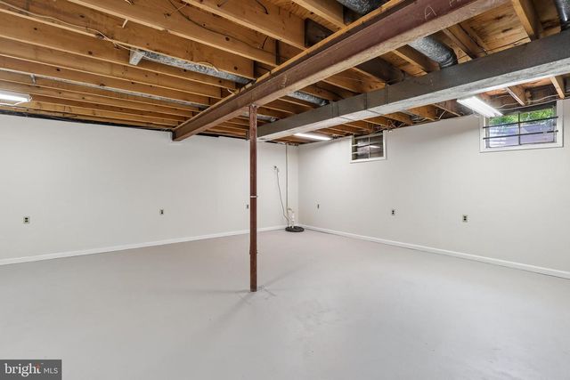 2701 REIGN ST, Herndon, VA 20171