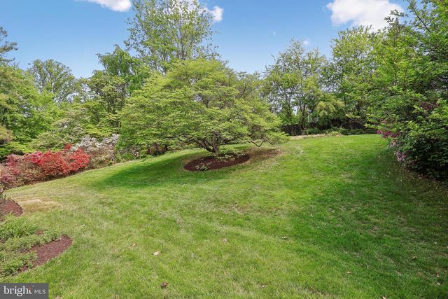 2701 REIGN ST, Herndon, VA 20171