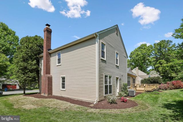 2701 REIGN ST, Herndon, VA 20171