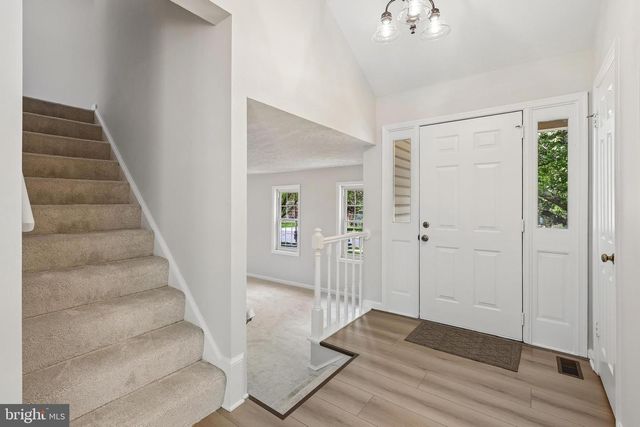 2701 REIGN ST, Herndon, VA 20171