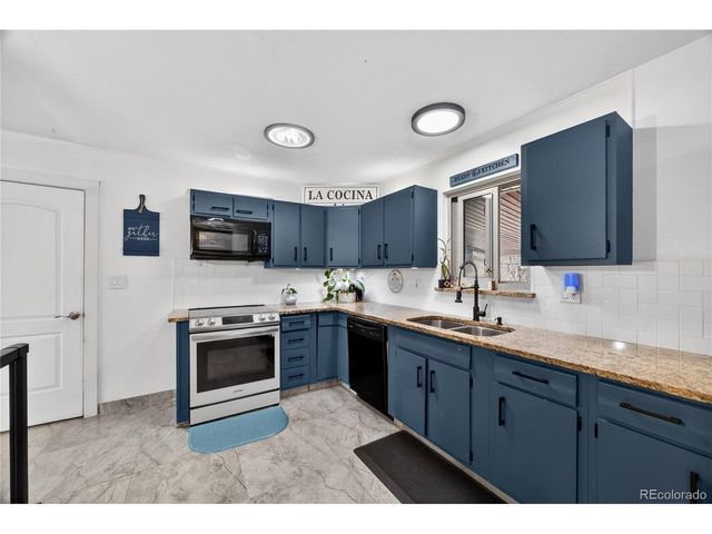 2523 W 14th Street Rd, Greeley, CO 80634