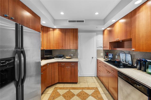 5055 Collins Ave 5C, Miami Beach, FL 33140