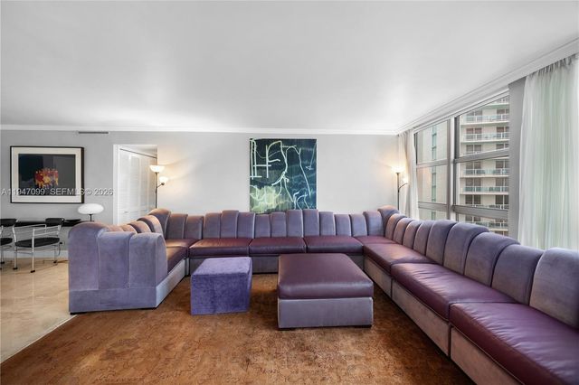 5055 Collins Ave 5C, Miami Beach, FL 33140