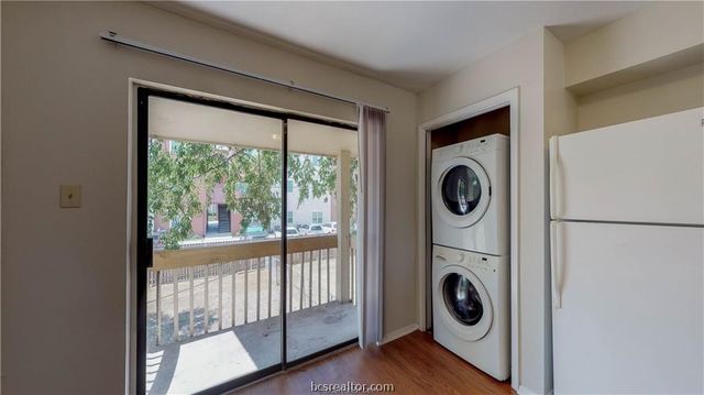 307 Manuel Drive C, College Station, TX 77840