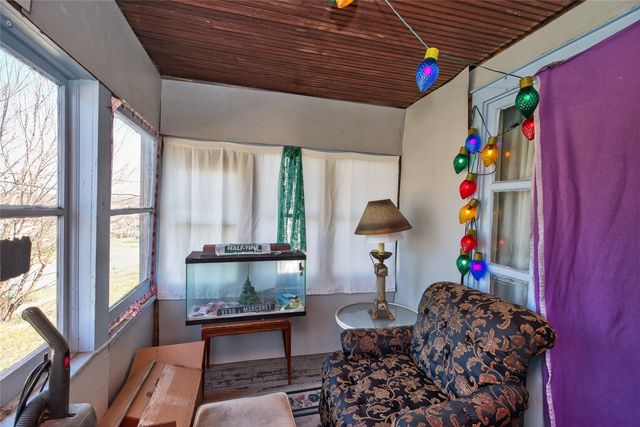 328 Forest Avenue, Des Moines, IA 50314