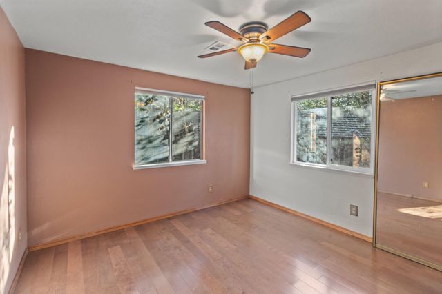 301 Canyon Drive, Grants Pass, OR 97527