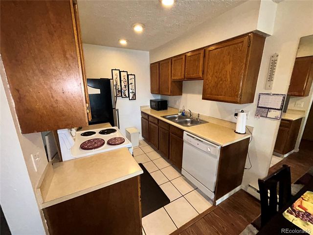 14852 E Kentucky Drive 935, Aurora, CO 80012