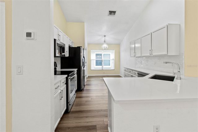 10140 SOMERSBY DRIVE, Riverview, FL 33578