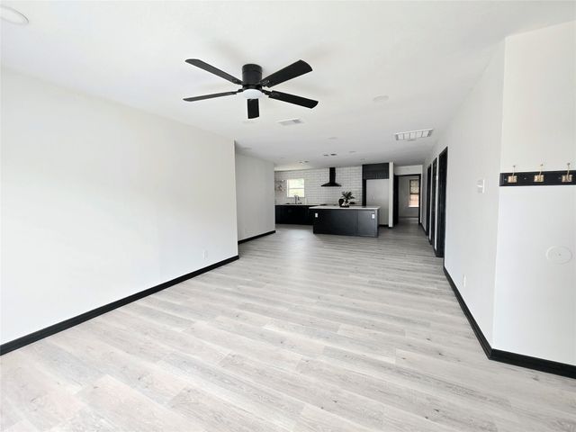 2953 Bay Oaks Drive, Dallas, TX 75229