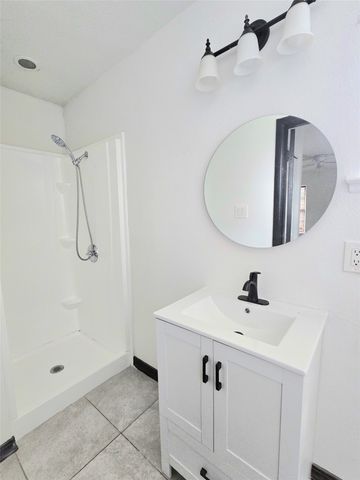 2953 Bay Oaks Drive, Dallas, TX 75229