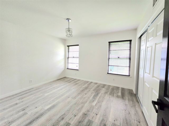 2953 Bay Oaks Drive, Dallas, TX 75229