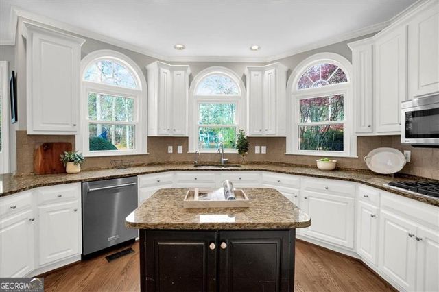 5830 Brookstone Walk NW, Acworth, GA 30101