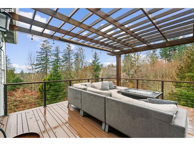 9591 Nw MARVIN Ln, Portland, OR 97229