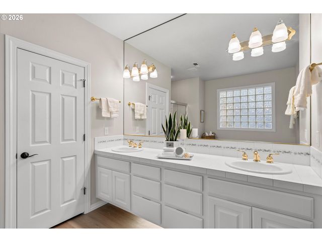 9591 Nw MARVIN Ln, Portland, OR 97229