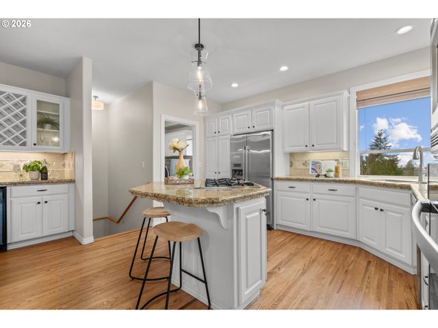 9591 Nw MARVIN Ln, Portland, OR 97229