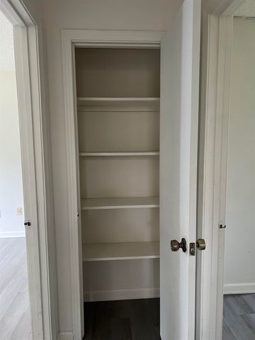 1685 FAIRWAY DR, Saulsbury, TN 38067