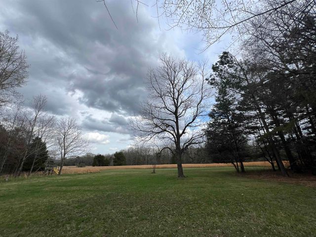 1685 FAIRWAY DR, Saulsbury, TN 38067