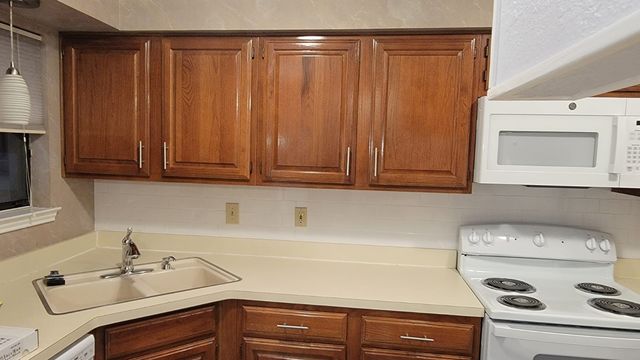 2103 Friendly Drive 3222, Arlington, TX 76011