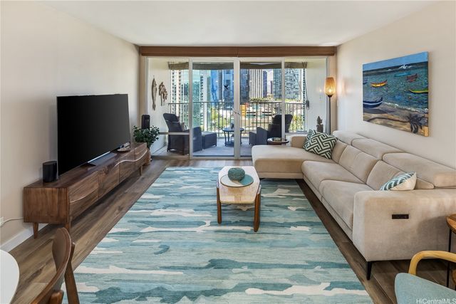 1350 Ala Moana Boulevard 2111, Honolulu, HI 96814