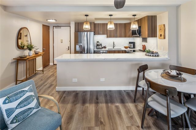 1350 Ala Moana Boulevard 2111, Honolulu, HI 96814