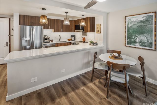 1350 Ala Moana Boulevard 2111, Honolulu, HI 96814