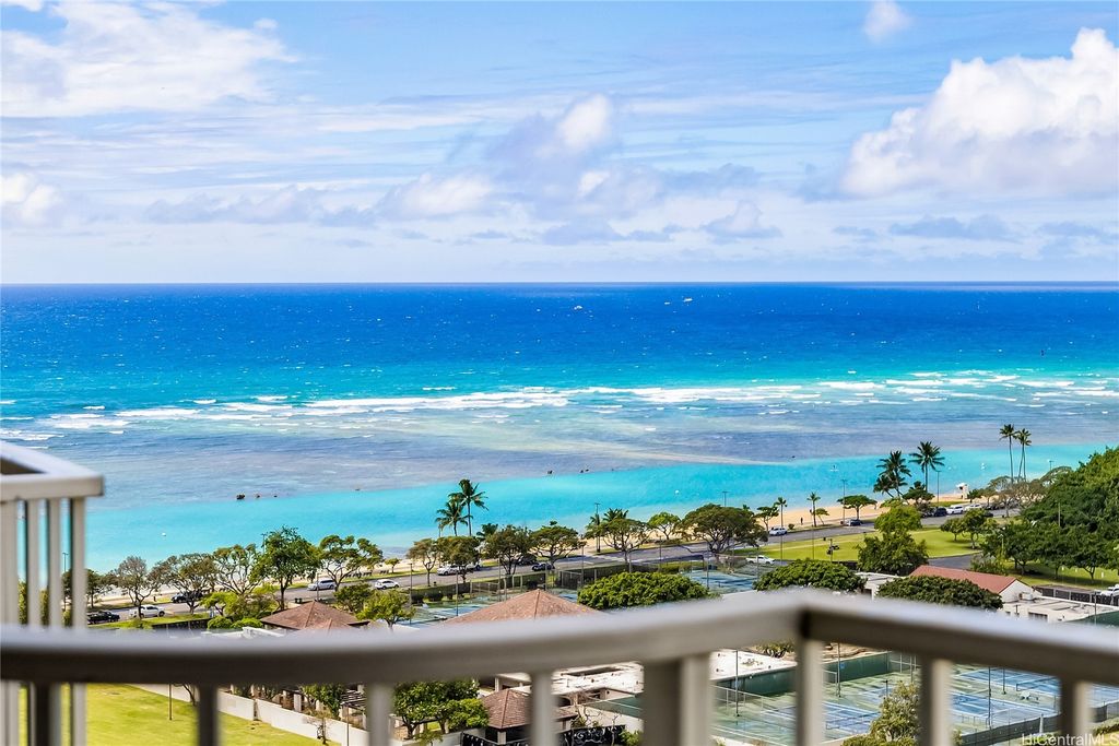 1350 Ala Moana Boulevard 2111, Honolulu, HI 96814