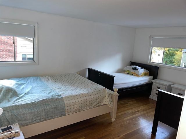 105 Blake St, Needham, MA 02492