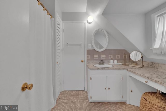 4810 FOX ST, College Park, MD 20740