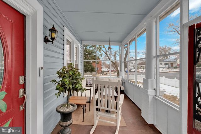 4810 FOX ST, College Park, MD 20740