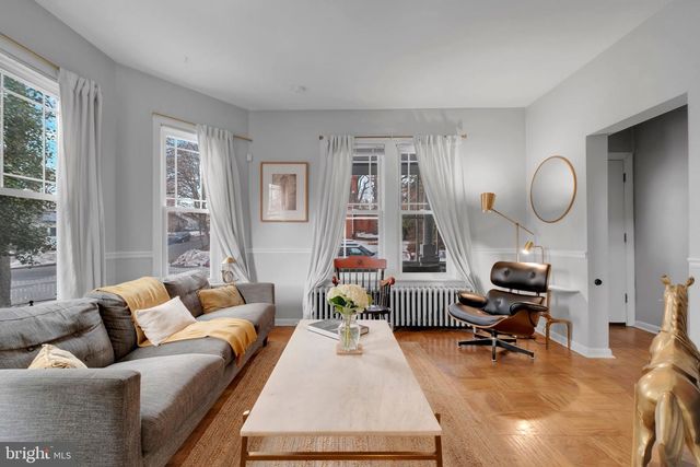 4810 FOX ST, College Park, MD 20740