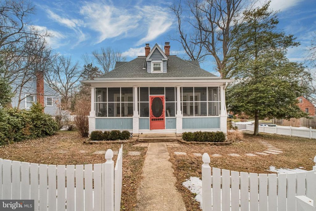 4810 FOX ST, College Park, MD 20740