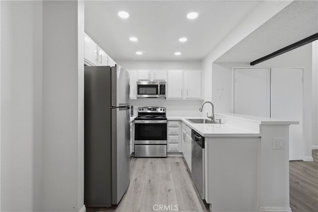 1500 West Edgehill Road 20, San Bernardino, CA 92405
