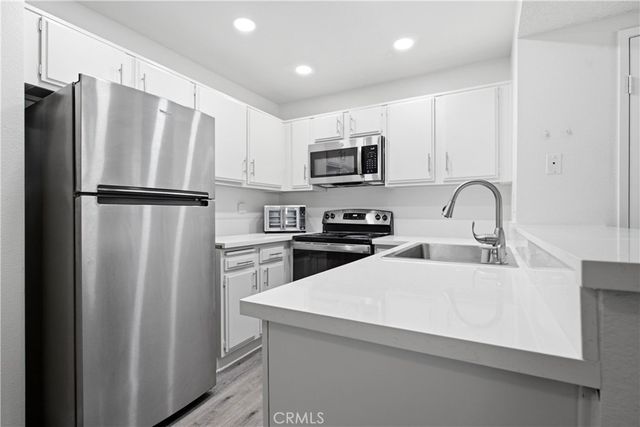 1500 West Edgehill Road 20, San Bernardino, CA 92405