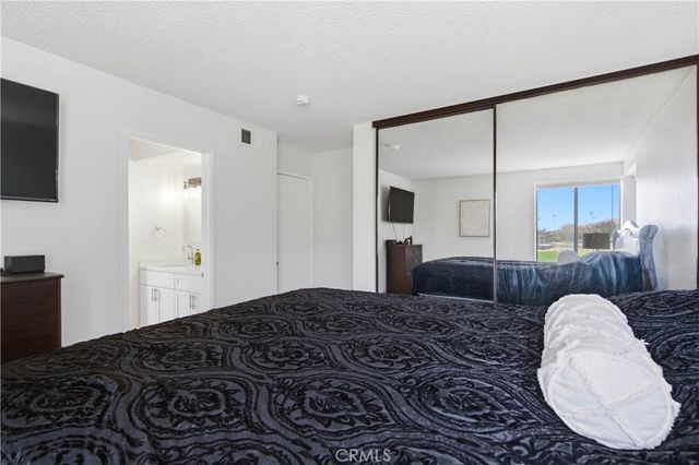 1500 West Edgehill Road 20, San Bernardino, CA 92405