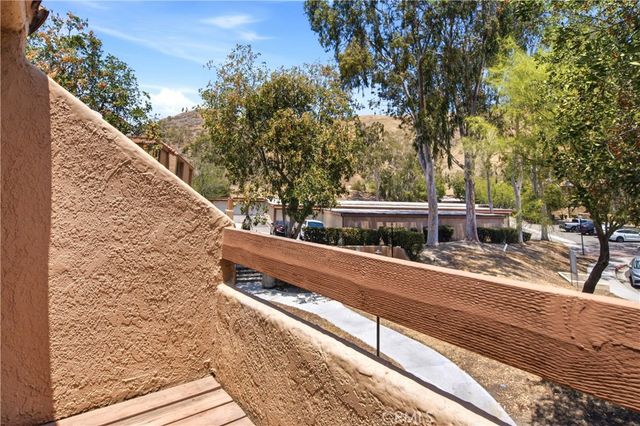 1500 West Edgehill Road 20, San Bernardino, CA 92405
