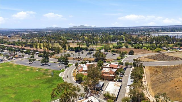 1500 West Edgehill Road 20, San Bernardino, CA 92405