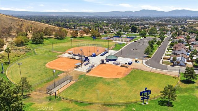 1500 West Edgehill Road 20, San Bernardino, CA 92405