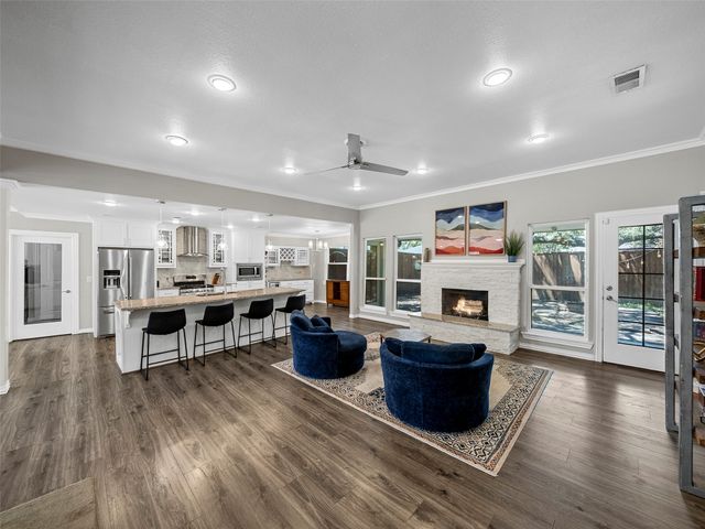 3115 Walnut Hill Lane, Dallas, TX 75229