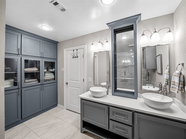 3115 Walnut Hill Lane, Dallas, TX 75229