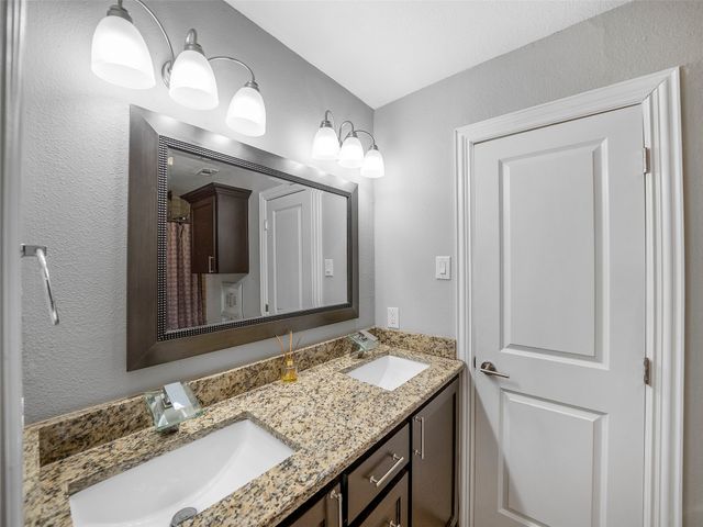 3115 Walnut Hill Lane, Dallas, TX 75229